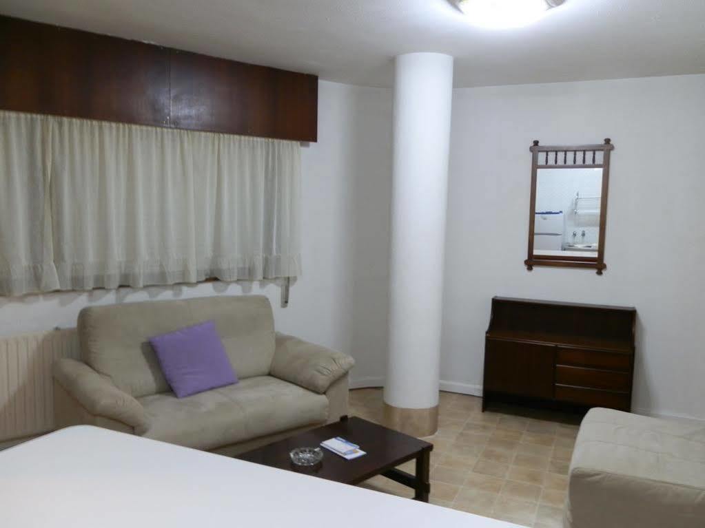 Apartamentos Turisticos Beatriz Perillo Eksteriør billede